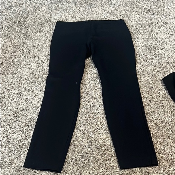 Old Navy Black Dress Pants for Formal Occasions - Picture 2 of 4